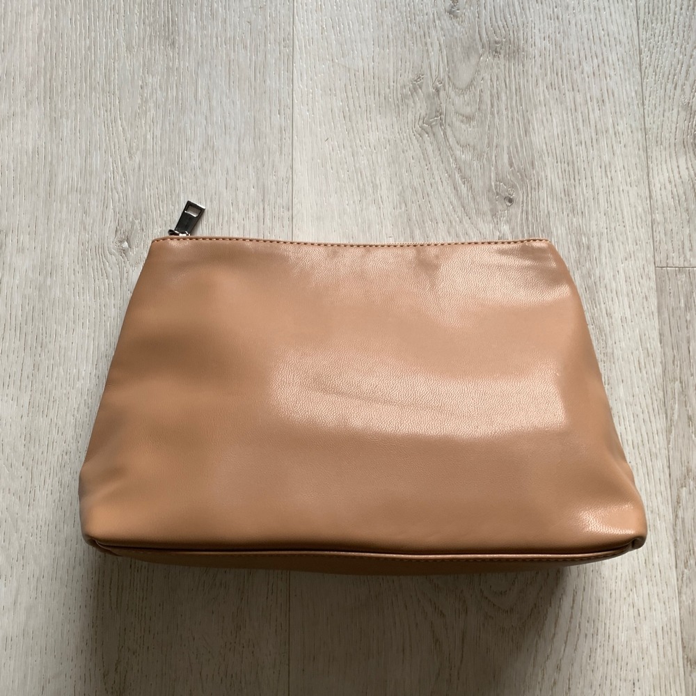 BC Bags Womens Beige Leather‎ Pouch Bag